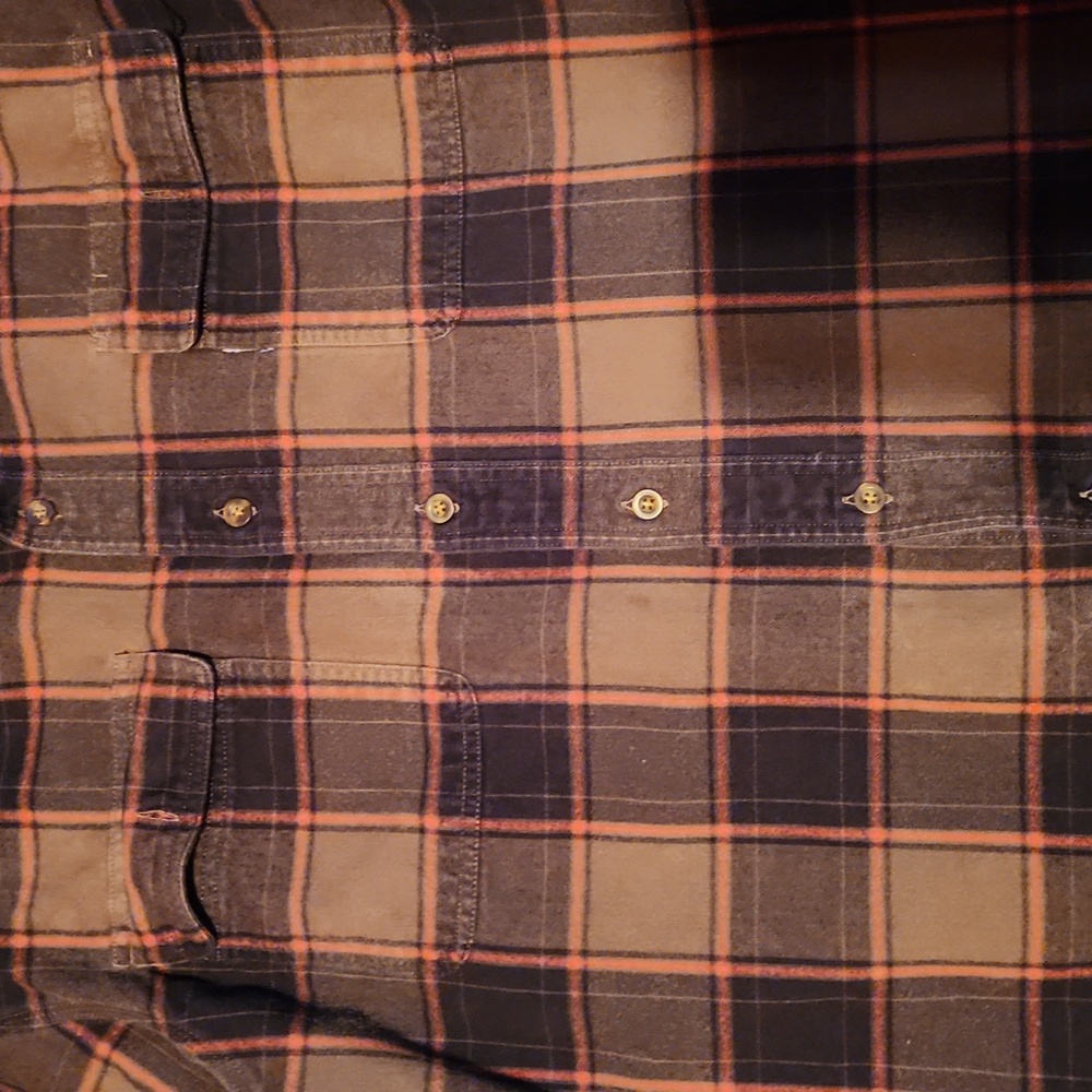 Men Carhartt button-up shirt - Picture 3 of 4
